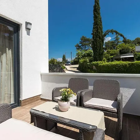 And Solis Guest house Malinska